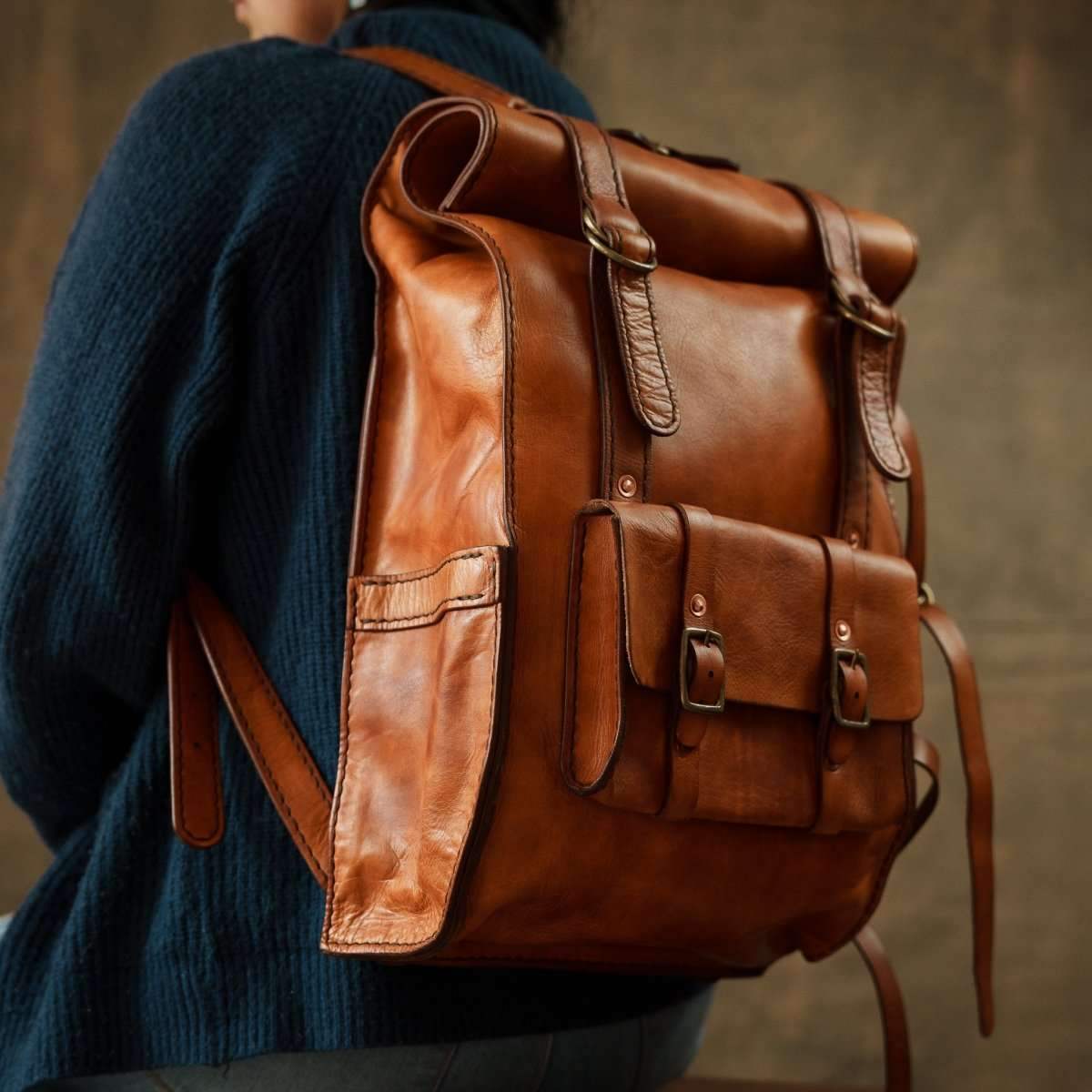 Oldis B1: Leather Backpack - Oldis Road - 43073139343407